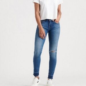 NWOT Lucky Brand Low Rise Lolita Skinny Jeans.     Women’s 29.